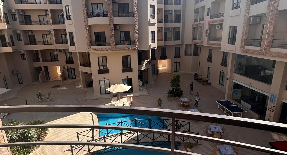 Aqua Tropical Resort 2 Bedroom Apartment For Sale www.hurghadaapartmentsales.com 6